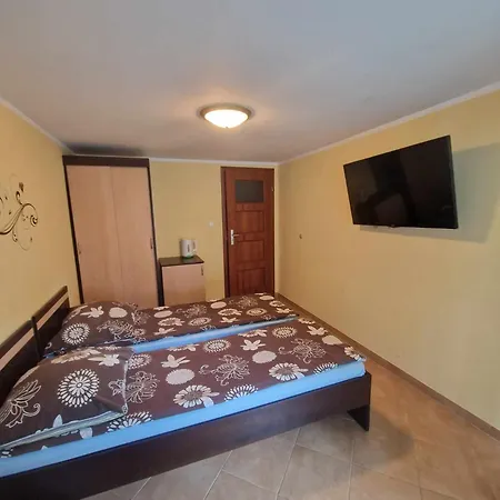 Апартаменти Pod Debem Мендзиздроє Екстер'єр фото